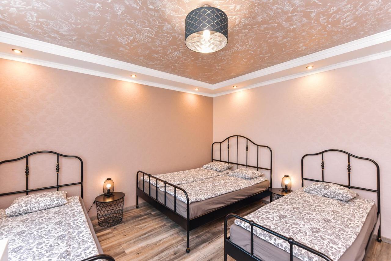 Meldernams Aparthotel Ventspils Buitenkant foto