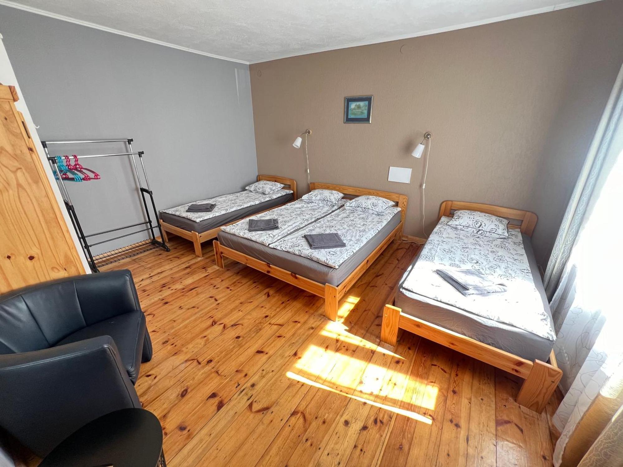 Meldernams Aparthotel Ventspils Buitenkant foto